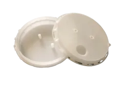 2.5-liter plastic vacuum feeder