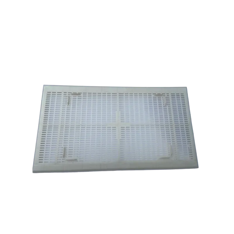 Plastic transport lid for styrofoam beehive d.b. 6 frames