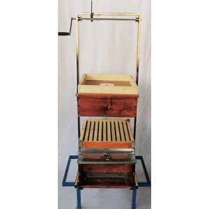 Honey super lift for honeycombs d.b. 10 frames